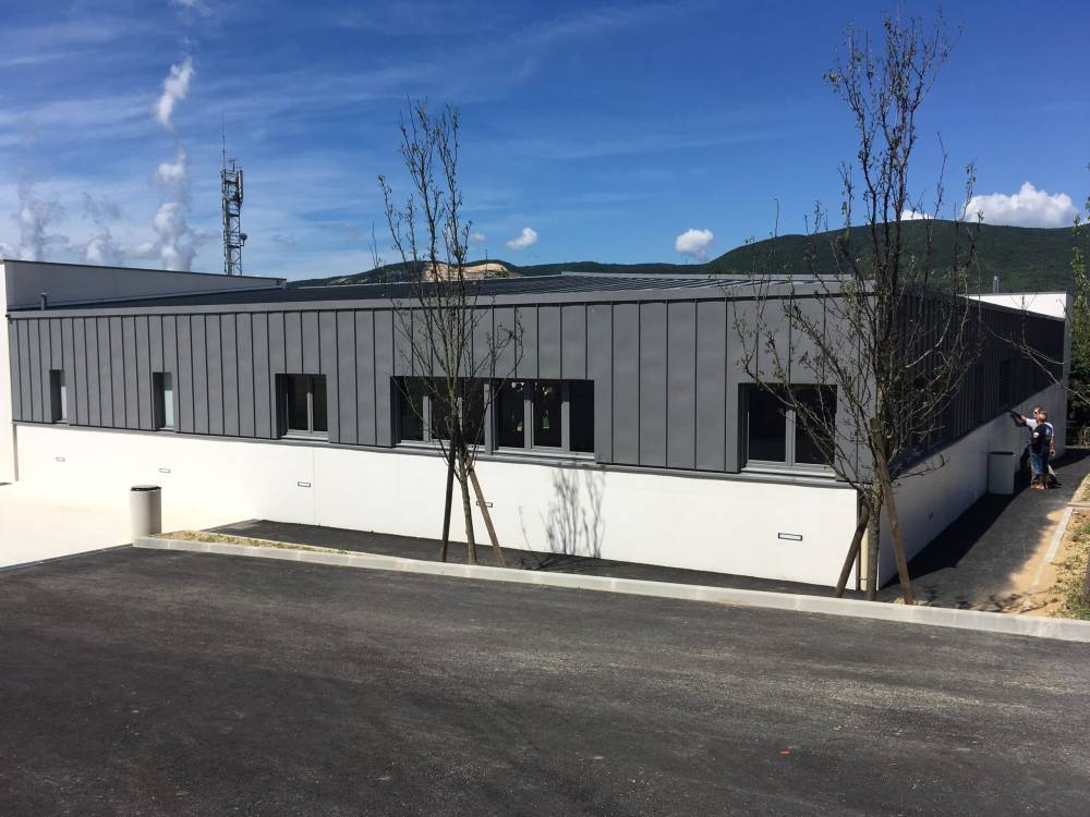 Bardage école