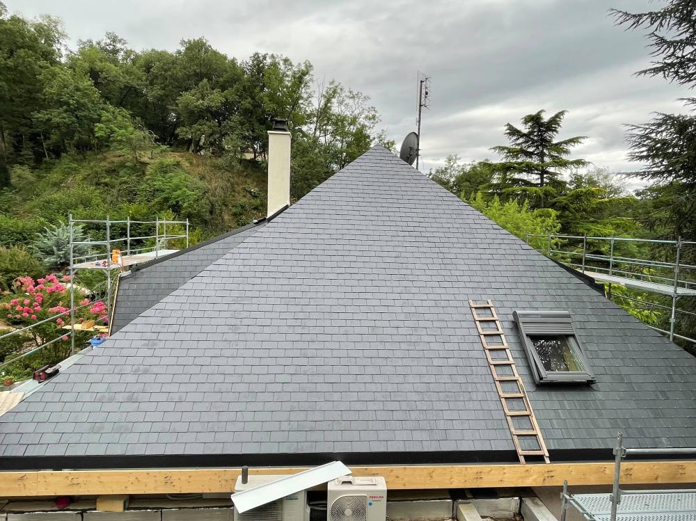 pose-toiture-ardoise-velux-drome